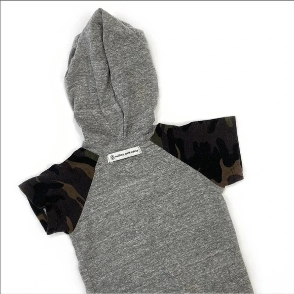 Million Polkadots Mom’s Cardio Hooded Onesie - Picture 4 of 7